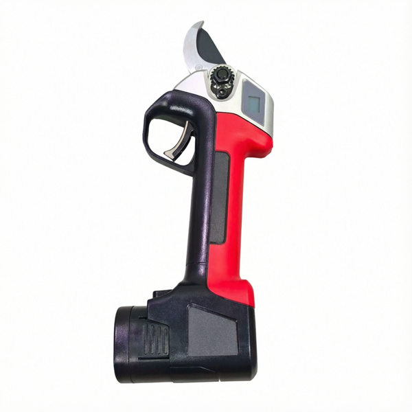 LM043679 LITHIUM BATTERY SCISSORS Max.Cutting:2.8CM VOLTAGE : 14.4V DC POWER : 280W 3150 BRUSHLESS MOTOR BATTERY : 2AH(2PCS) CHARGER : 1.5A MAX CUTTING DIA. : 2.8CM N.W.: 0.96KGS (SCISSORS+1PC BATTERY) PACKING:BLOW CASE CARTON BOX:35X28X42CM 5PCS