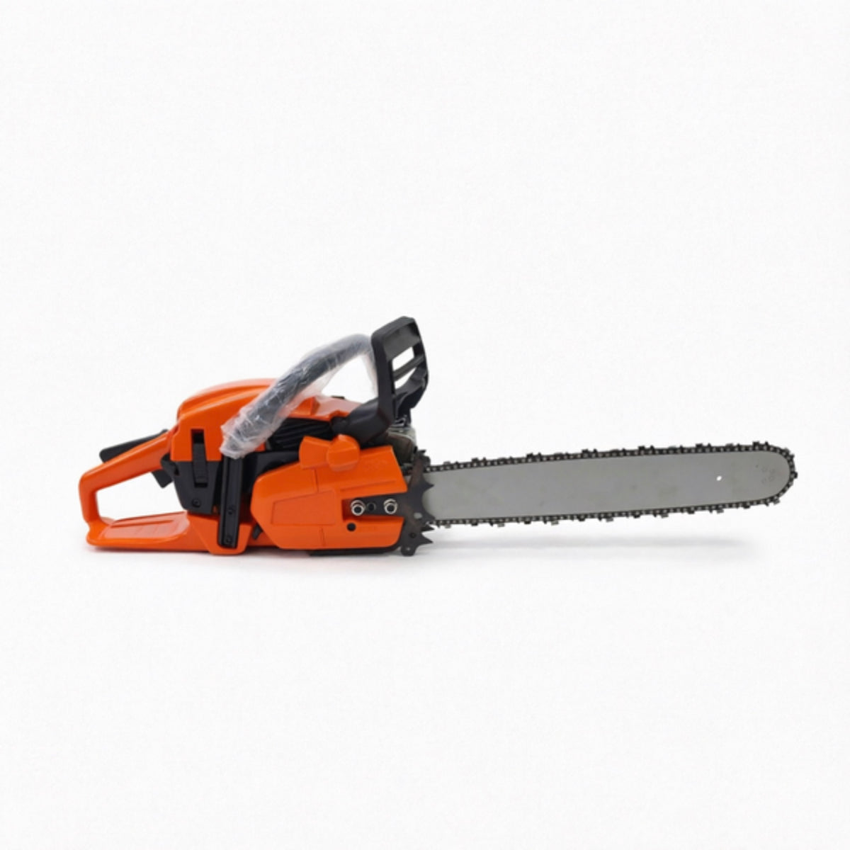 LM045274 GASOLINE CHAIN SAW 50CC Engine Bore: 50cc 45mm*32mm Power: 2.3kw 2.8HP Fuel consumption: 560g kwh Rim Sprocket: 7 teeth x 0.325" Bar & chain: 0.325"x 0.058"(64links=16") N.W. G.W:6.8 8.5kgs 20'FCL:462PCS CHINA CARB OREGON CHAIN CHINA BAR