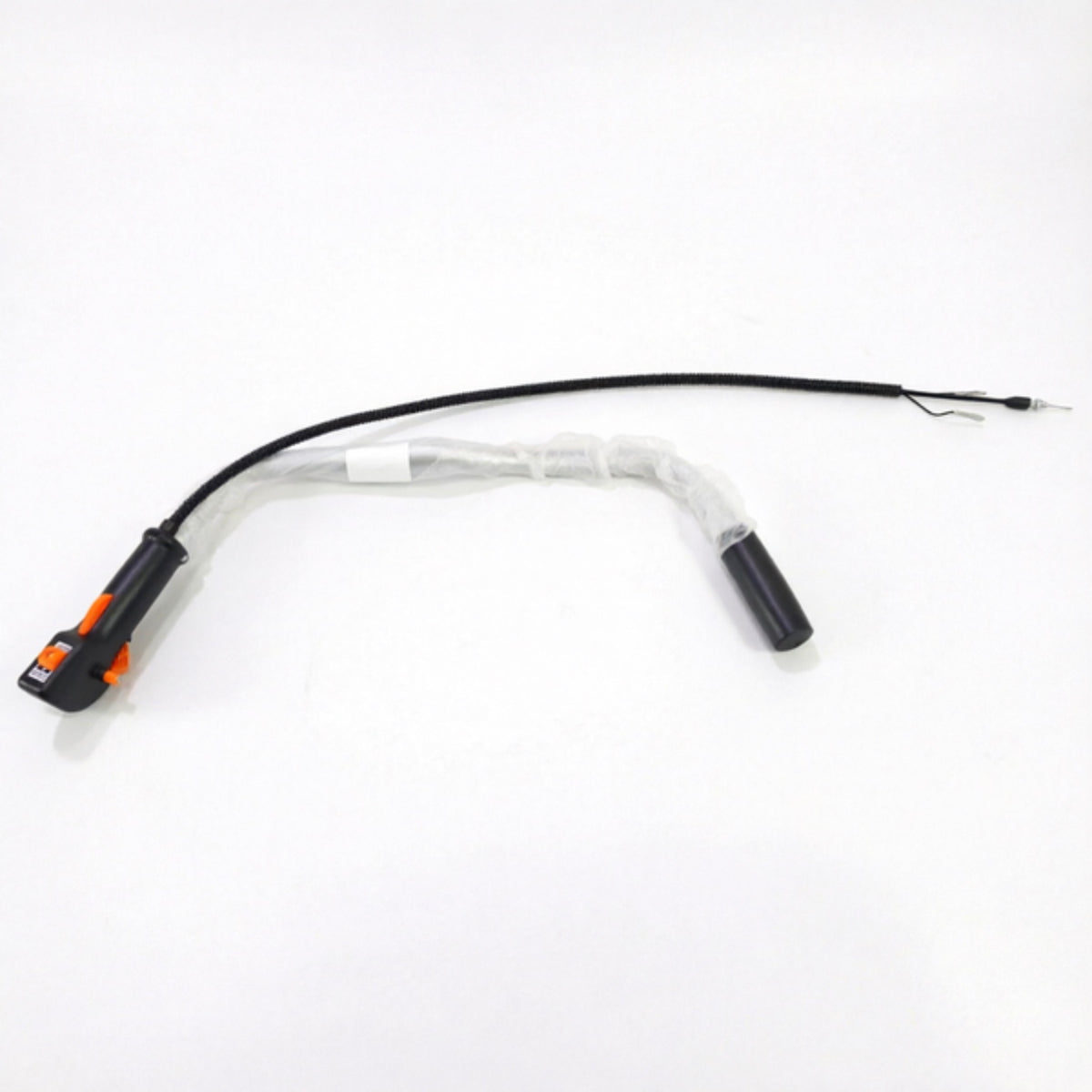 LM045290 THROTTLE HANDLE LEVER COMP. MATERIAL:IRON DIAMETER:Ø19mm WIDTH:57CM THICKNESS:1.0mm GENERAL BRUSH CUTTER