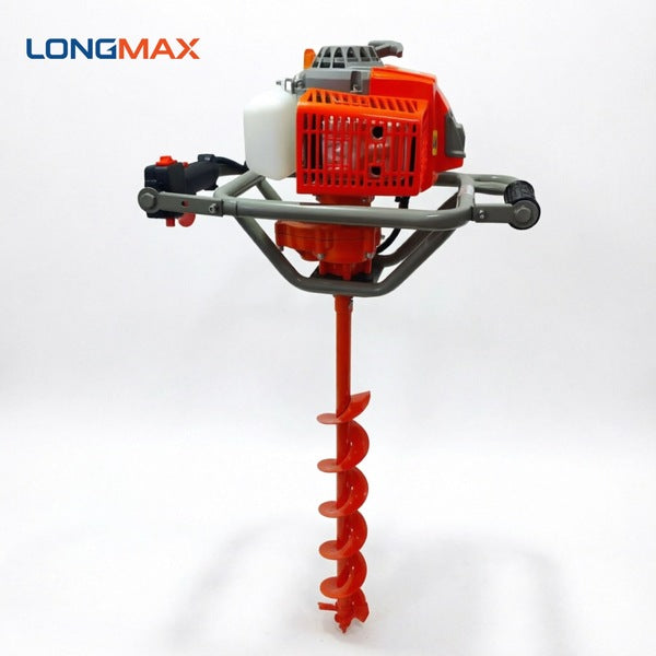 LM043656 63.3CC ENGINE GROUND AUGER DRILL Engine63.3cc Power:2.0kw Fuel tank capacity:1.1L Rotation speed:0-250RPM N.W. G.W.:12.5 14.5kgs Packing:46x42x30cm Engine The 3rd Generation gearbox