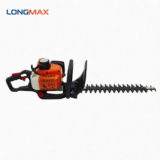 LM043667 22.5CC HEDGE TRIMMER Engine:22.5cc Power:0.65kw 7500r min Blade length:600mm Teeth distance:28mm Packing:110x26.5x30cm 1PC N.W. G.W.:7.0 8.5kgs 20'FCL:350PCS