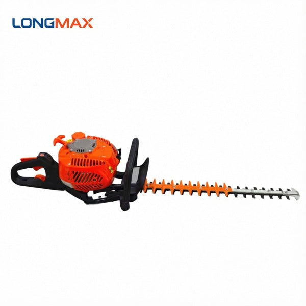 LM043668 22.5CC HEDGE TRIMMER Engine:22.5cc Power:0.75kw 7500r min Blade length:600mm Teeth distance:28mm Packing:116x20x28cm 1PC N.W. G.W.:5.95 7kgs 20'FCL:450PCS HEDGE TRIMMER