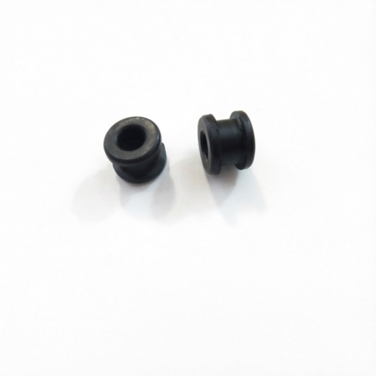 LM043919 RUBBER FIT FOR FUEL TANK