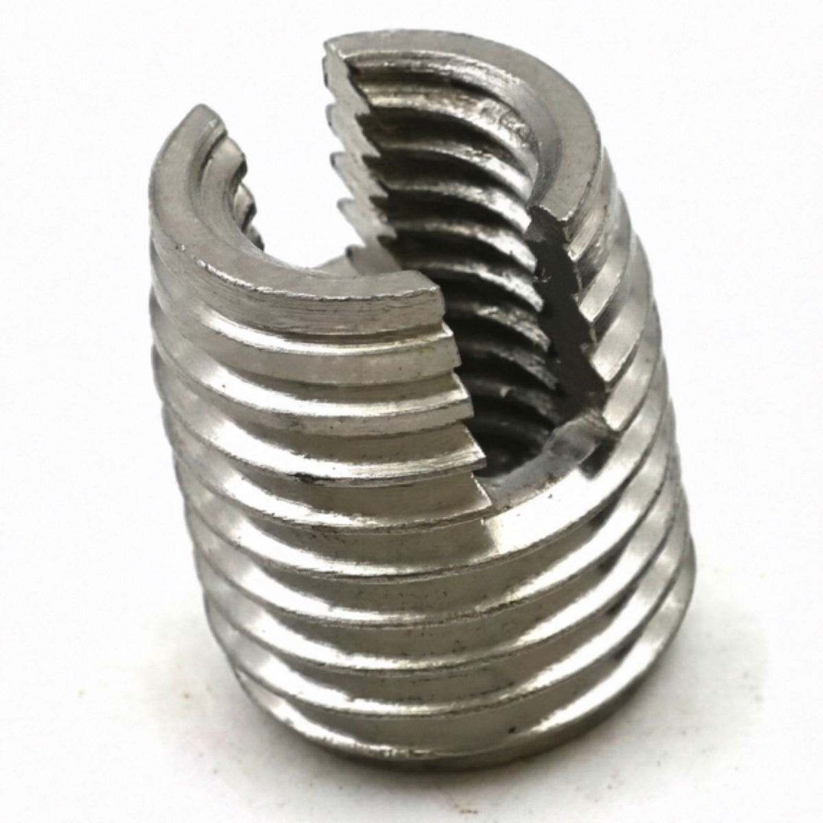 LM044078 THREAD RESTORER Outer Thread: M6.5*0.75 Inner thread: M4*0.7 Length:8mm