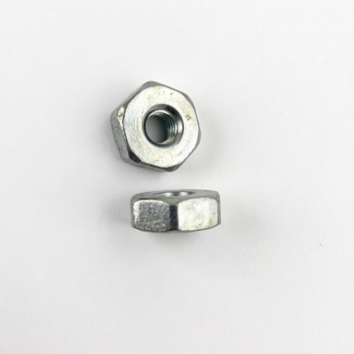 LM044109 M8 NUTS FIT FOR:MS 271 290 260 261 250 362 0000 955 0801 0000 955 0801 0000 955 0804 MS170 MS180 MS271 MS290 MS260 MS261 MS250 MS362