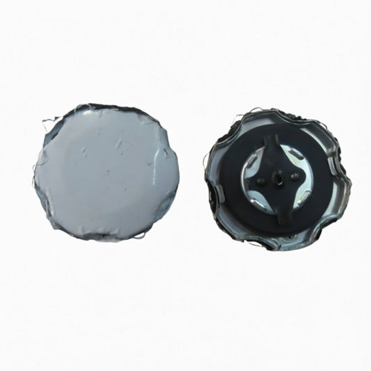 LM044125 FUEL TANK CAP