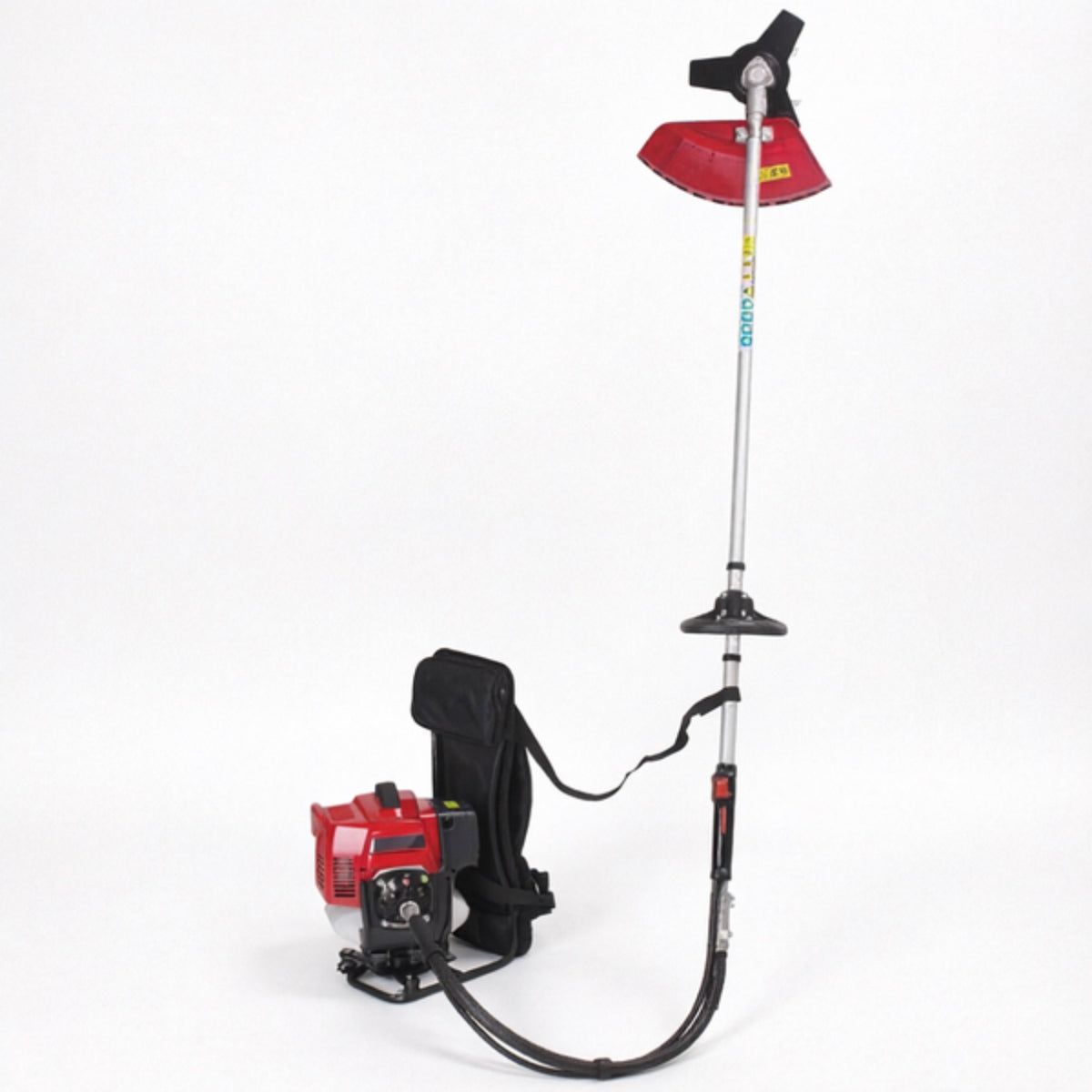 LM044445 53.2CC BACKPACK BRUSH CUTTER Engine:Kawasaki TJ53E 53.2cc Power:2.0kw 2.72HP Shaft Ф:26mm N.W. G.W:13 14kgs Packing:37x32x60cm 1Engine 167x12.5x10.5cm 1Machinery 20'FCL:300PCS