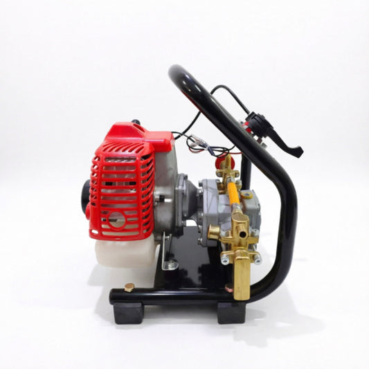 LM044540 PISTON PUMP SET BRASS PUMP Engine:25.4cc Power:0.75kw 1.1HP INCLUDE 30M HOSE STRAINER SPRAYER GUN