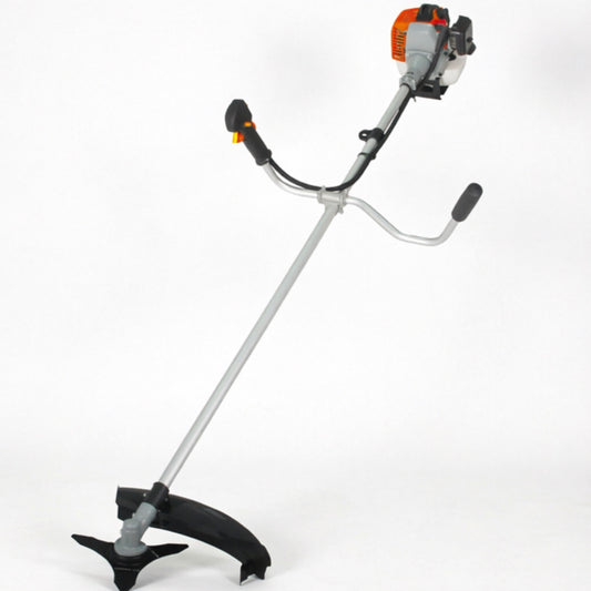 LM044574 25.4CC GASOLINE BRUSH CUTTER & GRASS TRIMMER 1 SHAFT WITH BIKE HANDLE Engine:25.4cc Power:0.75kw 1.1HP Shaft Ф:26mm N.W. G.W:6.5 7.0kgs Packing:182.5x23x18cm 1PC 20'FCL:400PCS