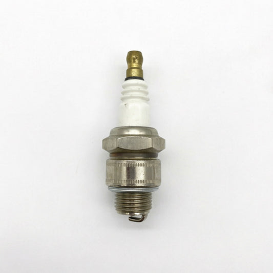 LM045516 SPARK PLUG TORCH GL4RC CHAMPION RJ19LM NGK BR2LM BOSCH WR11EO Remplace : - Champion RJ19LM - NGK BR2LM - Bosch WR11EO - Torch GL4RC POUR MOTEUR BRIGGS & STRATTON AVEC RÉSISTANCE ANTIPARASITE. B&S 450 500 550 625 650 675 725