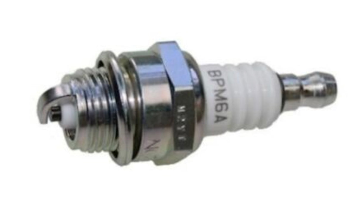 LM045517 SPARK PLUG TORCH L7TC ET L8TC L7T L6TC CHAMPION CJ7Y NGK BPM6A BOSCH WS7F Remplace : - Champion CJ7Y - NGK BPM6A - Bosch WS7F - Torch L6TC et L8TC POUR TRONÇONNEUSE.